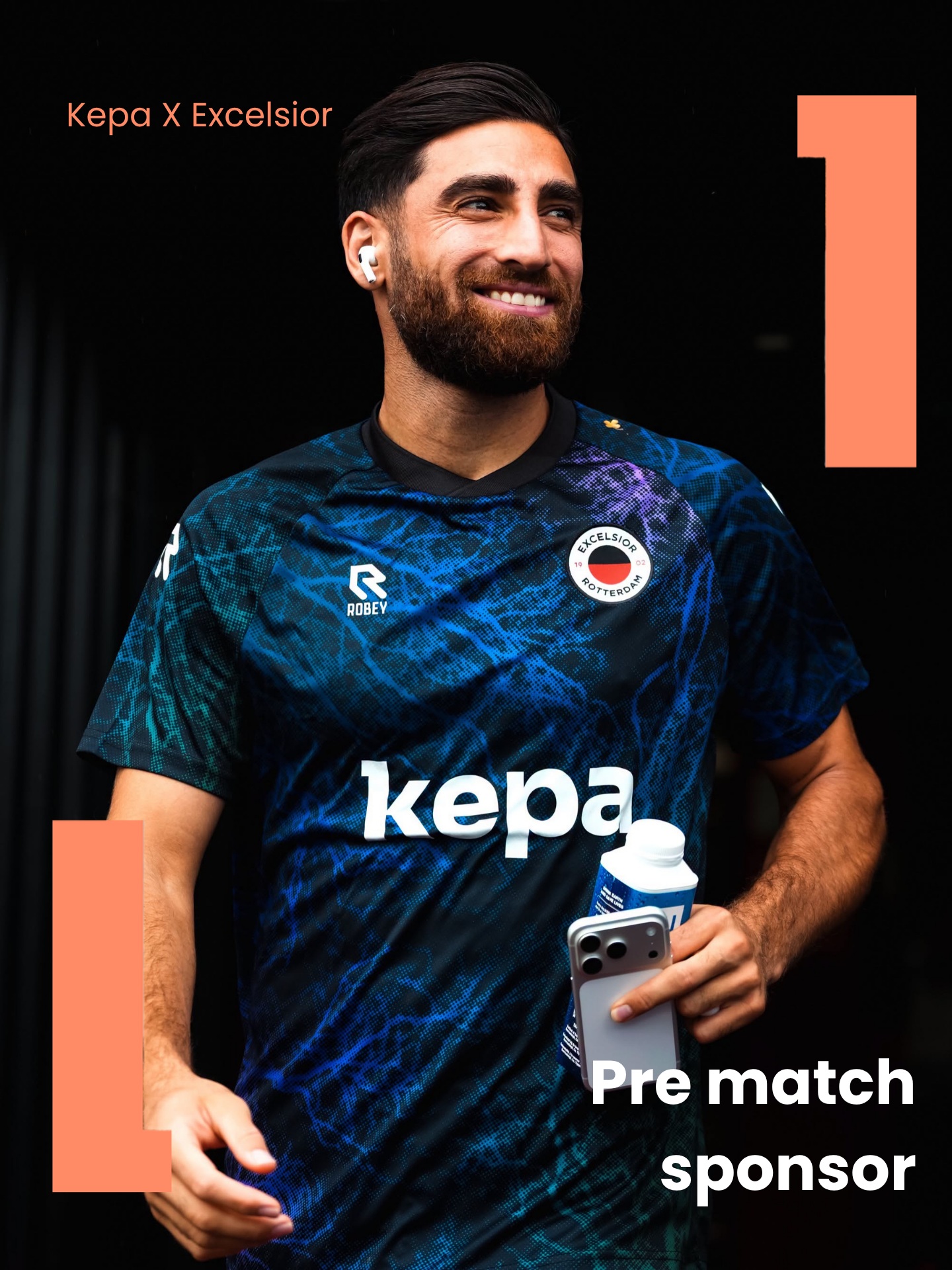 Het nieuwe warming-upshirt van Excelsior Rotterdam met Kepa